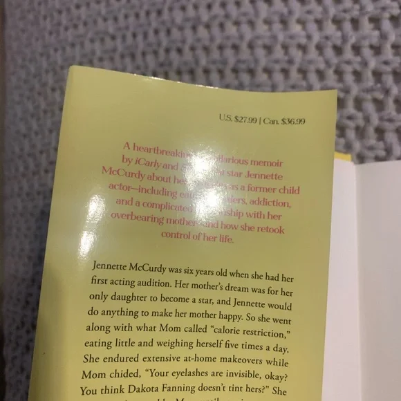 Jennette McCurdy book - Picture 3 of 7